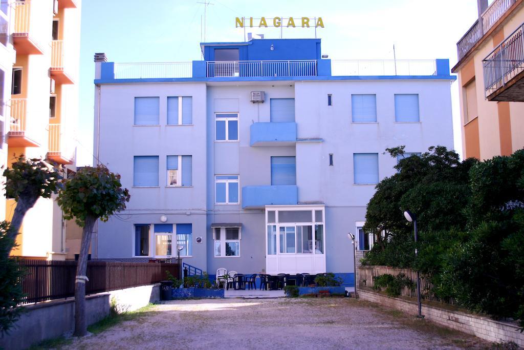 Hotel Niagara Marotta Luaran gambar