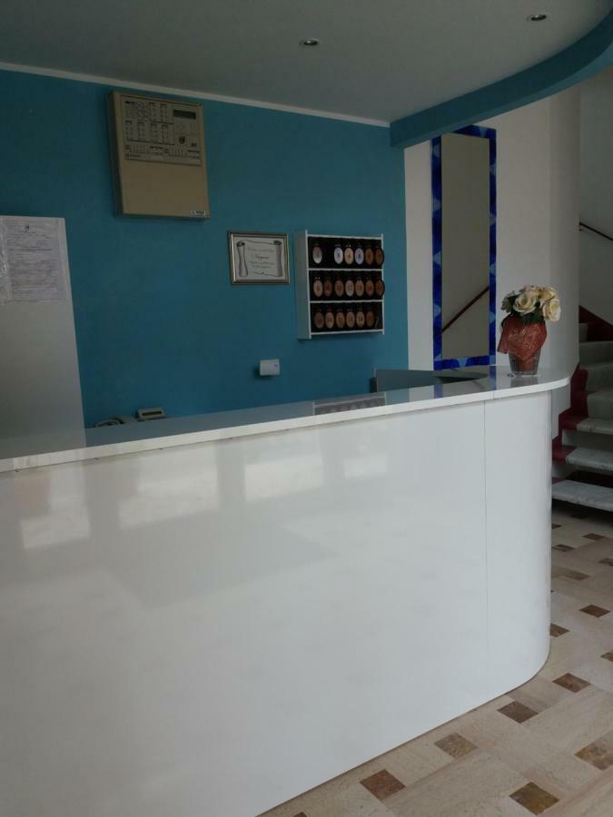 Hotel Niagara Marotta Luaran gambar